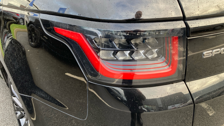 Land Rover Range Rover Sport 3.0 D300 HSE Silver 5dr Auto Diesel Estate